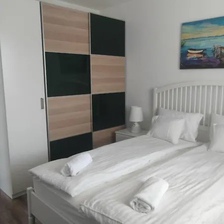 Apartament Azure Lelle